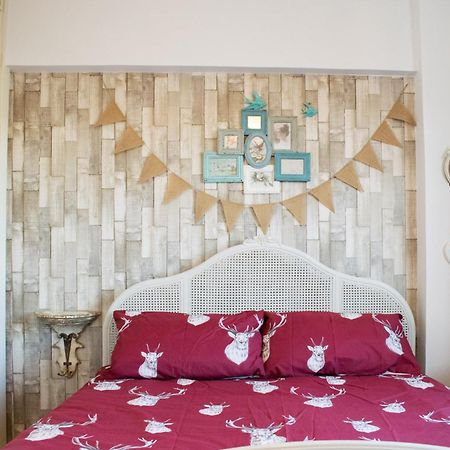 Beautifully Decorated Contemporary 2 Bedroom Flat ลอนดอน ภายนอก รูปภาพ
